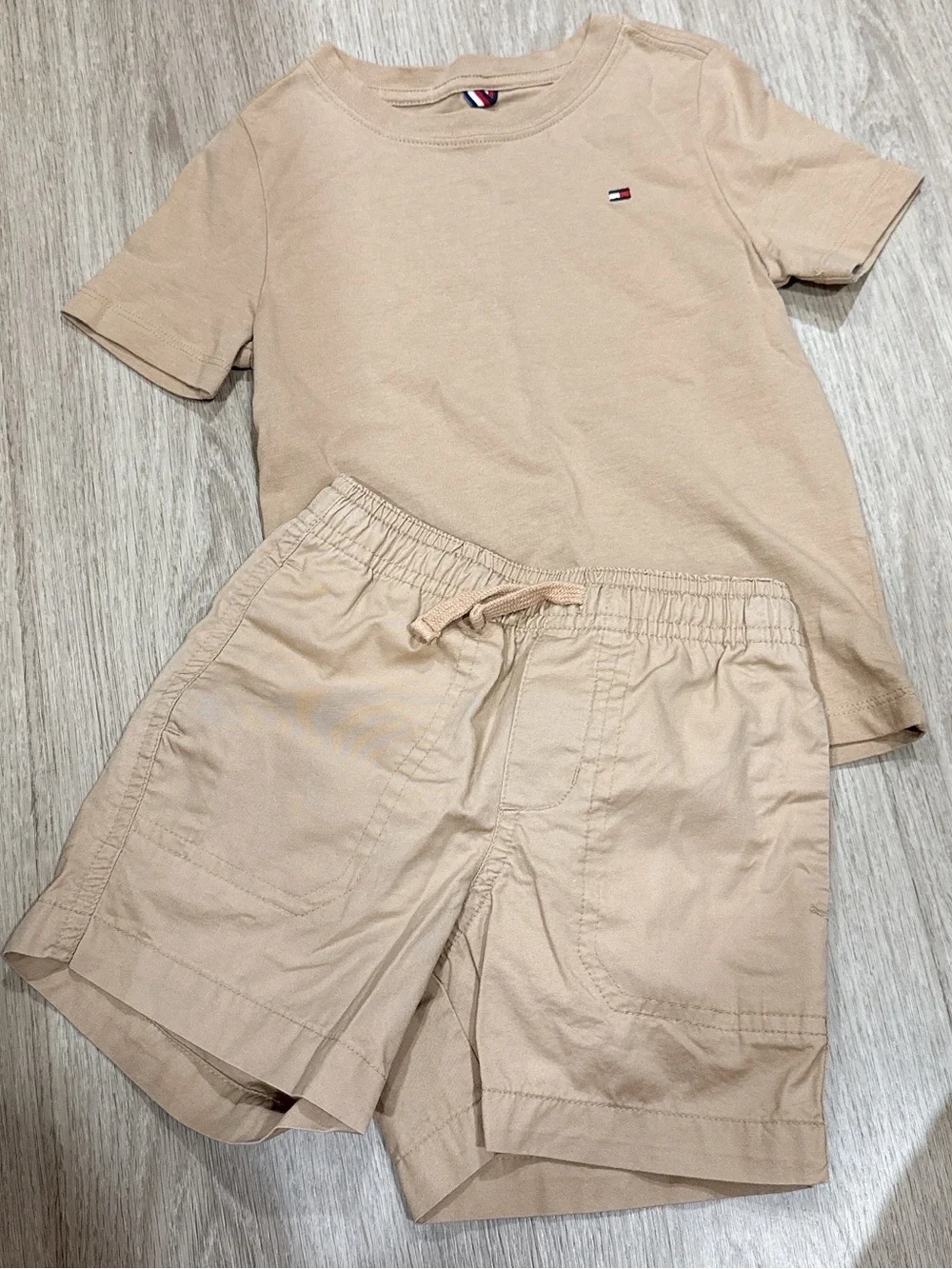 Tommy Hilfiger Kids Beige Short Sleeve Tee & Shorts Set